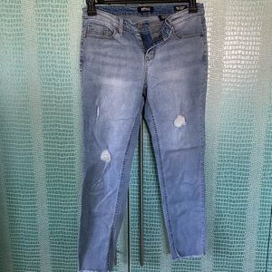 Buffalo David Bitton Jean Capri Pants